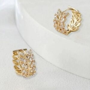 14K Gold Diamond Huggie Hoop Earrings Olive Leaf